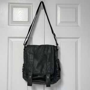 Fossil Leather black / Dark gray messenger bag